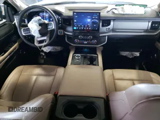 2022 Ford Expedition Max XLT with VIN 1FMJK1HT5NEA58324, listed as a Copart auction lot 63976313 with 18,756 mi miles and Clean title. Bid and sale history available at DreamBid. Image 8.