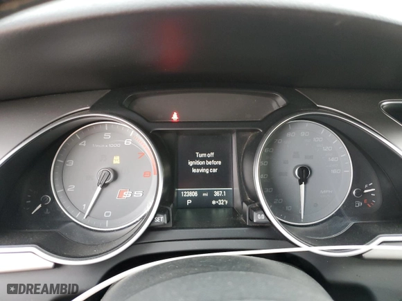 2015 Audi S5 Premium Plus with VIN WAUCGAFR2FA011070, listed as a Copart auction lot 82322094 with 123,806 mi miles and Salvage Title. Bid and sale history available at carsss.com. Image 9.