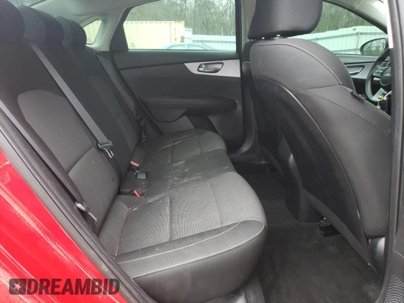 2022 Kia Forte LXS with VIN 3KPF24AD2NE467688, listed as a Copart auction lot 43212615 with 70,053 mi miles and Salvage Title. Bid and sale history available at carsss.com. Image 10.