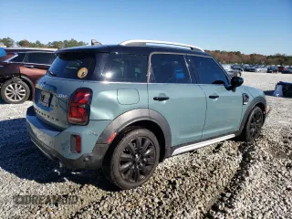 2021 MINI Countryman Cooper S with VIN WMZ53BR06M3M31586, listed as a Copart auction lot 84194484 with 70,141 mi miles and Salvage Title. Bid and sale history available at carsss.com. Image 3.