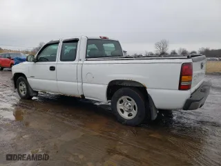2001 Chevrolet Silverado 1500 LS with VIN 2GCEC19V311333526, listed as a Copart auction lot 46713445 with 157,873 mi miles and Clean Title. Bid and sale history available at carsss.com. Image 2.