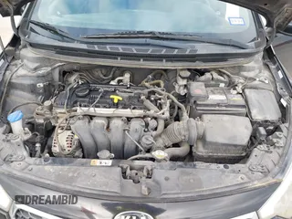 2016 Kia Forte LX with VIN KNAFX4A64G5499881, listed as a IAAI auction lot 42068921 with 122,596 mi miles. Bid and sale history available at carsss.com. Image 10.