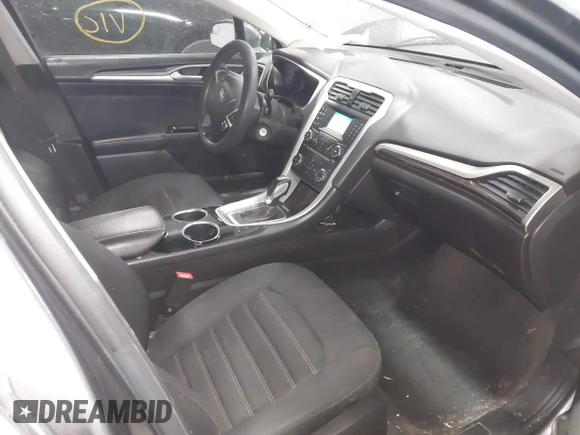 2013 Ford Fusion SE with VIN 3FA6P0HR4DR156949, listed as a IAAI auction lot 42050473 with 125,439 mi miles and . Bid and sale history available at DreamBid. Image 5.