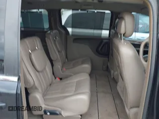 2011 Chrysler Town & Country Touring L with VIN 2A4RR8DG8BR645498, listed as a IAAI auction lot 42070744 with 173,661 mi miles and . Bid and sale history available at carsss.com. Image 8.