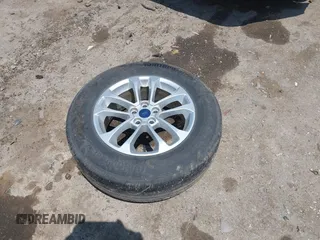 2020 Ford Escape SE z VIN 1FMCU9G63LUA85246, wystawiony jako IAAI lot #42414015 z przebiegiem 54 578 mil mil oraz . Historia ofert i sprzedaży dostępna na DreamBid. Obrazek 12.