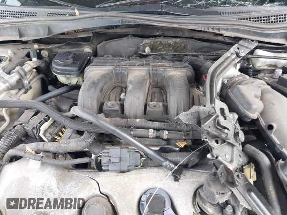 2011 Lincoln MKZ with VIN 3LNHL2JC3BR762719, listed as a IAAI auction lot 41839668 with Not provided miles and . Bid and sale history available at DreamBid. Image 10.