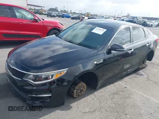 2018 Kia Optima S с VIN 5XXGT4L30JG267884, выставлен на аукционе IAAI как лот 42244678 с пробегом 82 453 миль миль и . История ставок и продаж доступна на DreamBid. Изображение 16.