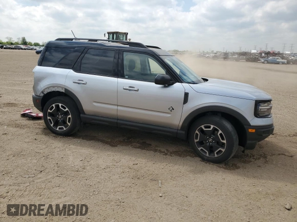 2021 Ford Bronco Sport Outer Banks z VIN 3FMCR9C63MRA79320, wystawiony jako Copart lot #56400355 z przebiegiem 35 619 mil mil oraz Szkoda całkowita • Salvage title. Historia ofert i sprzedaży dostępna na DreamBid. Obrazek 4.