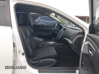 2017 Nissan Altima SR with VIN 1N4AL3AP5HC270608, listed as a IAAI auction lot 41738005 with 69,460 mi miles and . Bid and sale history available at DreamBid. Image 5.