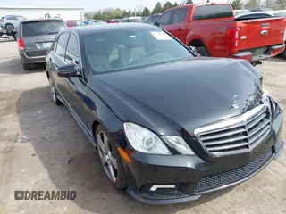 2011 Mercedes-Benz E-Class E 350 Luxury with VIN WDDHF5GB9BA377841, listed as a IAAI auction lot 41940003 with 180,639 mi miles. Bid and sale history available at carsss.com. Image 1.