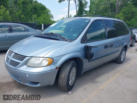 2005 Dodge Caravan SE z VIN 1D4GP24RX5B126816, wystawiony jako IAAI lot #42249235 z przebiegiem 152 638 mil mil oraz . Historia ofert i sprzedaży dostępna na DreamBid. Obrazek 2.
