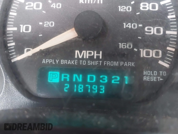 2002 Chevrolet Silverado 1500 LT with VIN 2GCEK19T321107487, listed as a IAAI auction lot 41977474 with 218,793 mi miles. Bid and sale history available at carsss.com. Image 15.