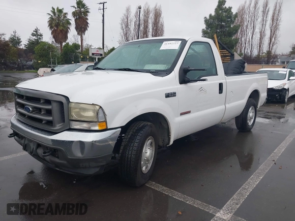 2004 Ford F-250 XL z VIN 1FTNF20P04ED86750, wystawiony jako IAAI lot #41197727 z przebiegiem 320 643 mil mil oraz . Historia ofert i sprzedaży dostępna na DreamBid. Obrazek 2.