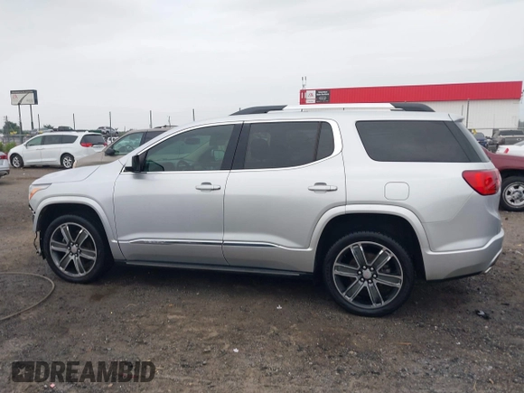 2017 GMC Acadia Denali z VIN 1GKKNXLS8HZ188018, wystawiony jako IAAI lot #42420881 z przebiegiem 150 134 mil mil oraz . Historia ofert i sprzedaży dostępna na DreamBid. Obrazek 15.