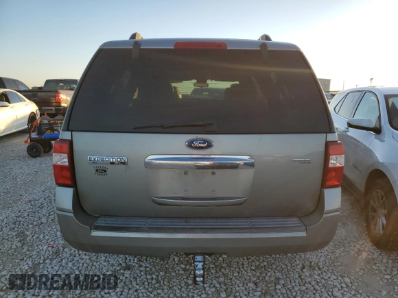 2008 Ford Expedition Max SSV with VIN 1FMFK15578LA17043, listed as a Copart auction lot 43451215 with 211,391 mi miles and Salvage title. Bid and sale history available at DreamBid. Image 6.