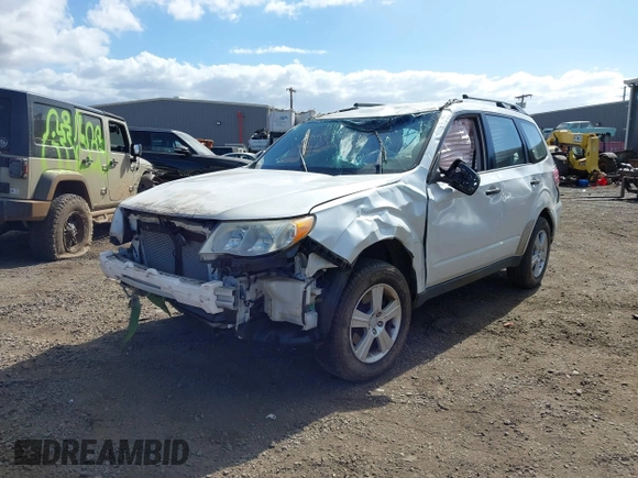 2013 Subaru Forester 2.5X with VIN JF2SHBBC9DH417744, listed as a IAAI auction lot 41242226 with 1 mi miles. Bid and sale history available at carsss.com. Image 6.