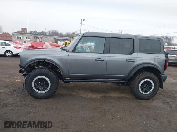 2023 Ford Bronco z VIN 1FMEE5DP4PLB54095, wystawiony jako IAAI lot #41445801 z przebiegiem 12 170 mil mil oraz . Historia ofert i sprzedaży dostępna na DreamBid. Obrazek 15.
