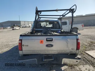 2016 Ford F-250 XLT z VIN 1FT7X2A67GEA70648, wystawiony jako Copart lot #80523844 z przebiegiem Nie podano mil oraz Nie do naprawy • Non repairable. Historia ofert i sprzedaży dostępna na DreamBid. Obrazek 6.