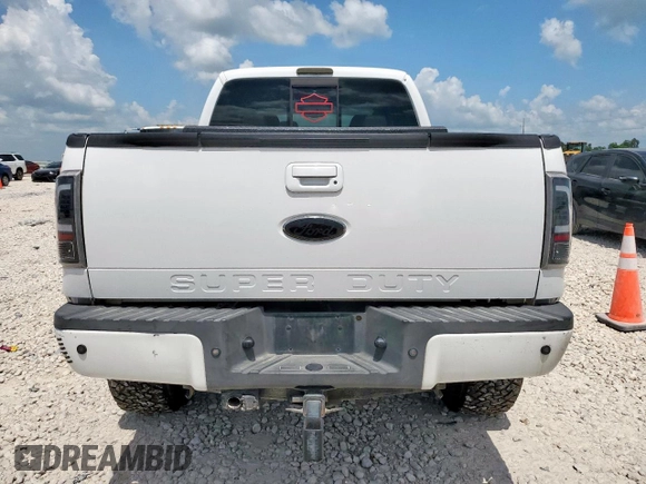 2008 Ford F-250 XL с VIN 1FTSW21R68ED59481, выставлен на аукционе Copart как лот 60091695 с пробегом 279 041 миль миль и Списание • Salvage title. История ставок и продаж доступна на DreamBid. Изображение 6.