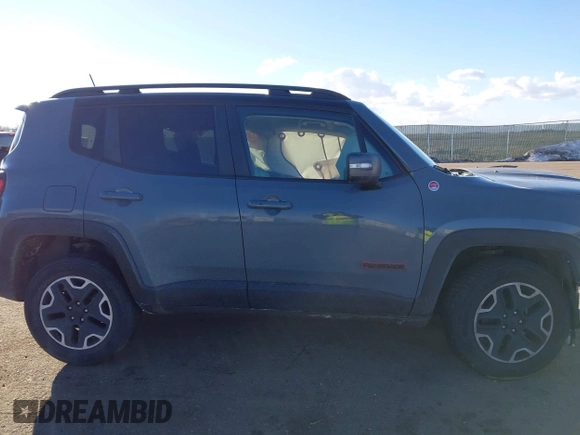 2017 Jeep Renegade Deserthawk с VIN ZACCJBCB7HPF93753, выставлен на аукционе IAAI как лот 41662251 с пробегом 65 626 миль миль и . История ставок и продаж доступна на DreamBid. Изображение 14.