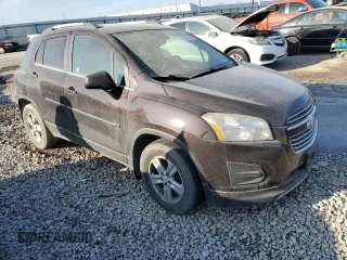 2015 Chevrolet Trax LT with VIN KL7CJLSB4FB090161, listed as a Copart auction lot 84384944 with 163,185 mi miles and Salvage Title. Bid and sale history available at carsss.com. Image 4.