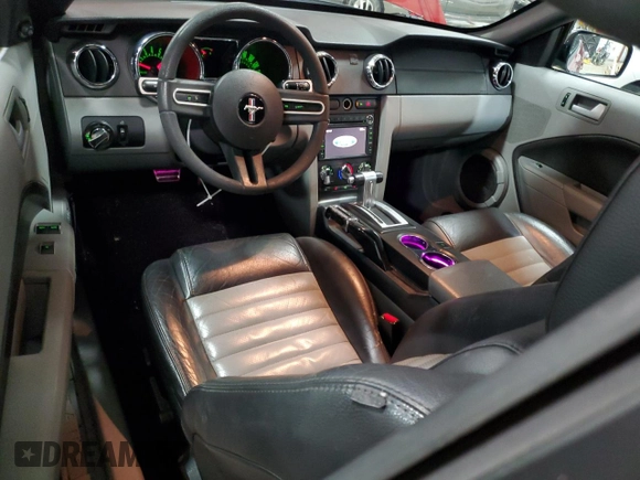 2008 Ford Mustang GT Deluxe with VIN 1ZVHT85HX85185712, listed as a Copart auction lot 52283715 with 136,630 mi miles and Salvage Title. Bid and sale history available at DreamBid. Image 8.
