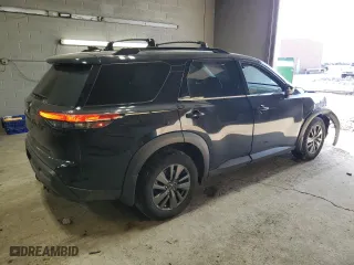 2023 Nissan Pathfinder SV with VIN 5N1DR3BD2PC269694, listed as a Copart auction lot 48601605 with 33,232 mi miles and Salvage Title. Bid and sale history available at carsss.com. Image 3.
