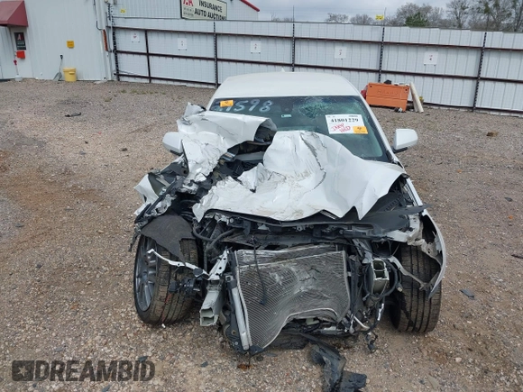 2015 Cadillac ATS Sedan Luxury RWD with VIN 1G6AB5RX4F0130905, listed as a IAAI auction lot 41801229 with 1 mi miles. Bid and sale history available at carsss.com. Image 10.