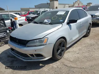 2015 Volkswagen Jetta SE with VIN 3VWD17AJ8FM258414, listed as a IAAI auction lot 42476922 with 169,569 mi miles and . Bid and sale history available at DreamBid. Image 2.