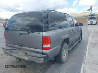2006 Chevrolet Suburban LS w/1WT with VIN 1GNEC16Z26J103651, listed as a IAAI auction lot 41959305 with 1 mi miles. Bid and sale history available at carsss.com. Image 4.