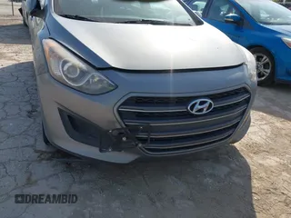 2017 Hyundai Elantra с VIN KMHD35LH6HU372210, выставлен на аукционе IAAI как лот 42251992 с пробегом 110 331 миль миль и . История ставок и продаж доступна на DreamBid. Изображение 6.