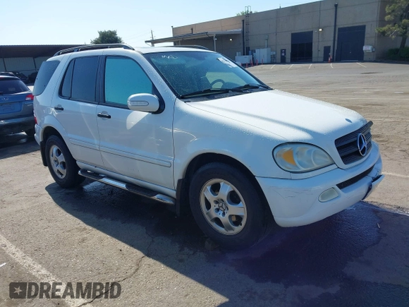 2002 Mercedes-Benz M 320/430/500 with VIN 4JGAB54E02A345071, listed as a IAAI auction lot 42158686 with Not provided miles and . Bid and sale history available at DreamBid. Image 1.