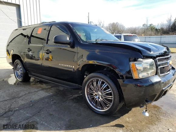2007 Chevrolet Suburban LT with VIN 1GNFC16017R362303, listed as a Copart auction lot 42450955 with 250,477 mi miles and Salvage Title. Bid and sale history available at carsss.com. Image 4.