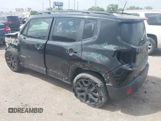 2018 Jeep Renegade Latitude z VIN ZACCJABB1JPH78270, wystawiony jako IAAI lot #41916097 z przebiegiem 57 138 mil mil oraz . Historia ofert i sprzedaży dostępna na DreamBid. Obrazek 3.