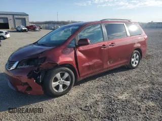 2016 Toyota Sienna LE AAS с VIN 5TDKK3DC7GS727393, выставлен на аукционе Copart как лот 50626345 с пробегом 222 048 миль миль и Списание • Salvage title. История ставок и продаж доступна на DreamBid. Изображение 1.