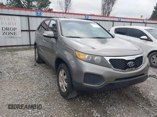 2012 Kia Sorento LX with VIN 5XYKT3A10CG260762, listed as a IAAI auction lot 41931250 with 1 mi miles. Bid and sale history available at carsss.com. Image 1.
