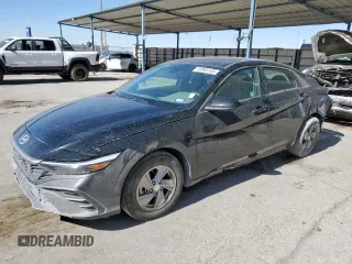 2024 Hyundai Elantra SE z VIN KMHLL4DG1RU665137, wystawiony jako Copart lot #59965105 z przebiegiem 23 383 mil mil oraz Szkoda całkowita • Salvage title. Historia ofert i sprzedaży dostępna na DreamBid. Obrazek 1.