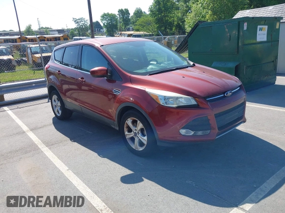 2015 Ford Escape SE with VIN 1FMCU0G72FUC31709, listed as a IAAI auction lot 42135657 with 157,952 mi miles. Bid and sale history available at carsss.com. Image 1.