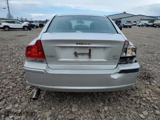 2008 Volvo S60 2.5T with VIN YV1RH592582688427, listed as a Copart auction lot 53025475 with 239,454 mi miles and Salvage Title. Bid and sale history available at carsss.com. Image 6.