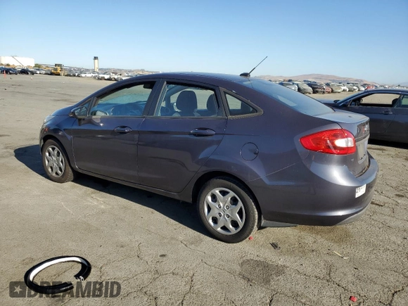 2013 Ford Fiesta SE z VIN 3FADP4BJ9DM186382, wystawiony jako Copart lot #67754934 z przebiegiem 157 495 mil mil oraz Szkoda całkowita • Salvage title. Historia ofert i sprzedaży dostępna na DreamBid. Obrazek 2.