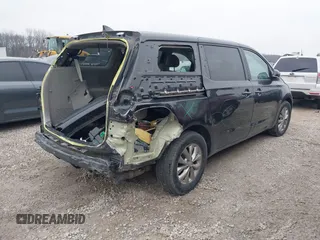 2019 Kia Sedona EX with VIN KNDMB5C1XK6566583, listed as a IAAI auction lot 41542994 with 41,134 mi miles. Bid and sale history available at carsss.com. Image 4.