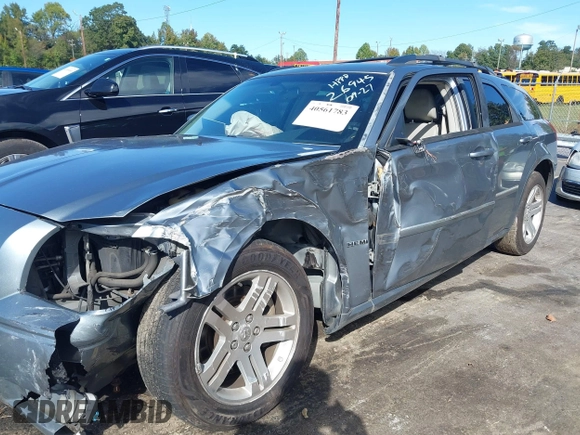 2007 Dodge Magnum R/T with VIN 2D4GV572X7H655828, listed as a IAAI auction lot 40561783 with 166,143 mi miles and . Bid and sale history available at carsss.com. Image 6.