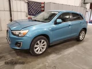 2013 Mitsubishi Outlander SE z VIN 4A4AR4AU0DE009799, wystawiony jako Copart lot #59984215 z przebiegiem 87 145 mil mil oraz Szkoda całkowita • Salvage title. Historia ofert i sprzedaży dostępna na DreamBid. Obrazek 1.