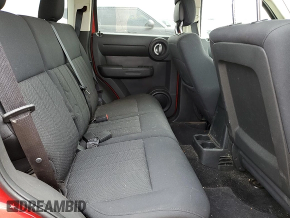 2011 Dodge Nitro Heat z VIN 1D4PU4GK8BW576875, wystawiony jako Copart lot #57610975 z przebiegiem 128 630 mil mil oraz Szkoda całkowita • Salvage title. Historia ofert i sprzedaży dostępna na DreamBid. Obrazek 10.