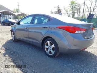 2012 Hyundai Elantra Limited z VIN 5NPDH4AE2CH126783, wystawiony jako IAAI lot #42082900 z przebiegiem 194 430 mil mil oraz . Historia ofert i sprzedaży dostępna na DreamBid. Obrazek 3.