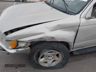 1997 Toyota 4Runner SR5 with VIN JT3GN86R0V0034665, listed as a IAAI auction lot 42316142 with 242,342 mi miles and . Bid and sale history available at DreamBid. Image 13.
