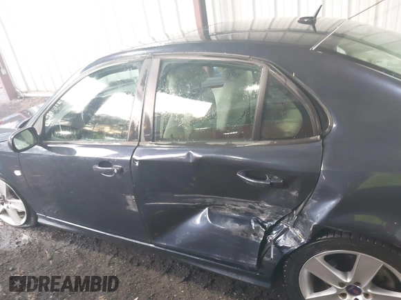 2009 Saab 9-3 Comfort z VIN YS3FB49Y491005481, wystawiony jako IAAI lot #40857427 z przebiegiem 126 892 mil mil oraz . Historia ofert i sprzedaży dostępna na DreamBid. Obrazek 14.