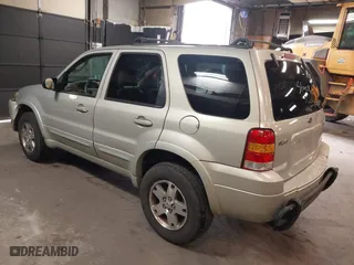 2005 Ford Escape Limited with VIN 1FMYU94195KB62327, listed as a IAAI auction lot 41910709 with 116,086 mi miles. Bid and sale history available at carsss.com. Image 3.