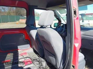 2010 Ford Transit Connect XLT z VIN NM0KS9BN1AT015507, wystawiony jako IAAI lot #41734514 z przebiegiem 192 553 mil mil oraz . Historia ofert i sprzedaży dostępna na DreamBid. Obrazek 8.