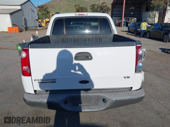 2004 Ford Explorer Sport Trac XLS with VIN 1FMZU67K24UB86026, listed as a IAAI auction lot 41813286 with 134,377 mi miles and . Bid and sale history available at DreamBid. Image 16.